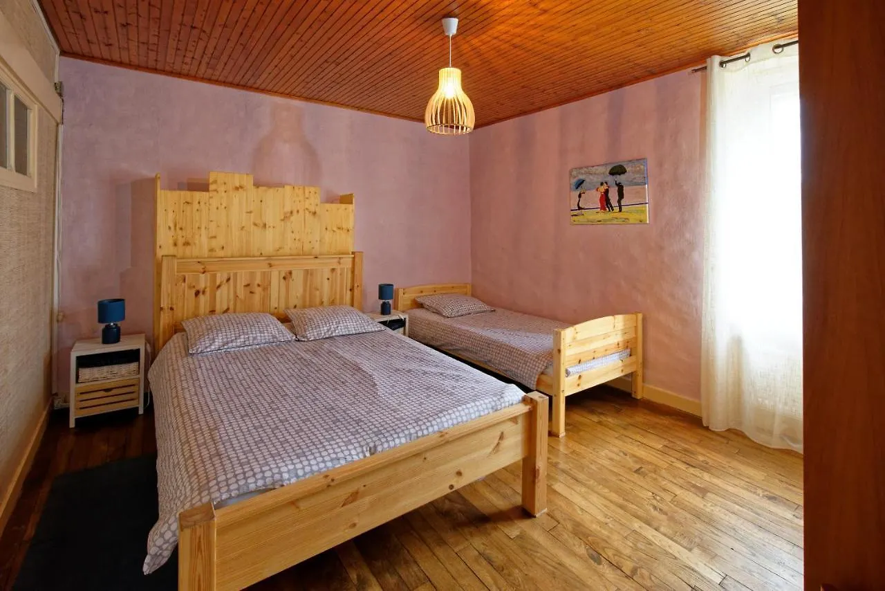 Gite De La Forge Saint-Leger-des-Pres Holiday home